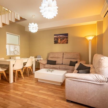 Casa Unifamiliar Apartment เซบีญา ภายนอก รูปภาพ