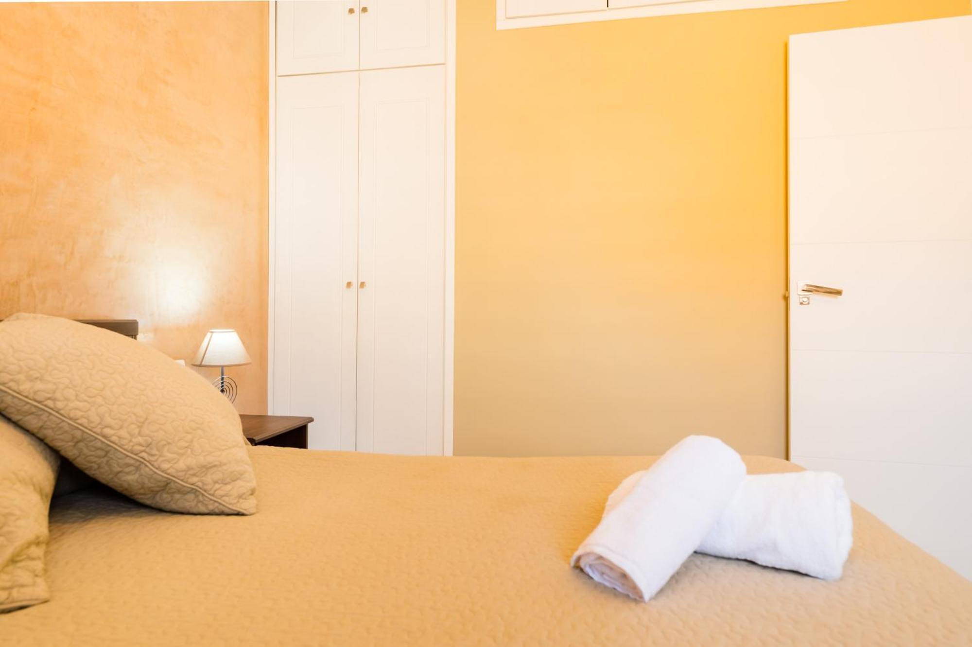 Casa Unifamiliar Apartment เซบีญา ภายนอก รูปภาพ