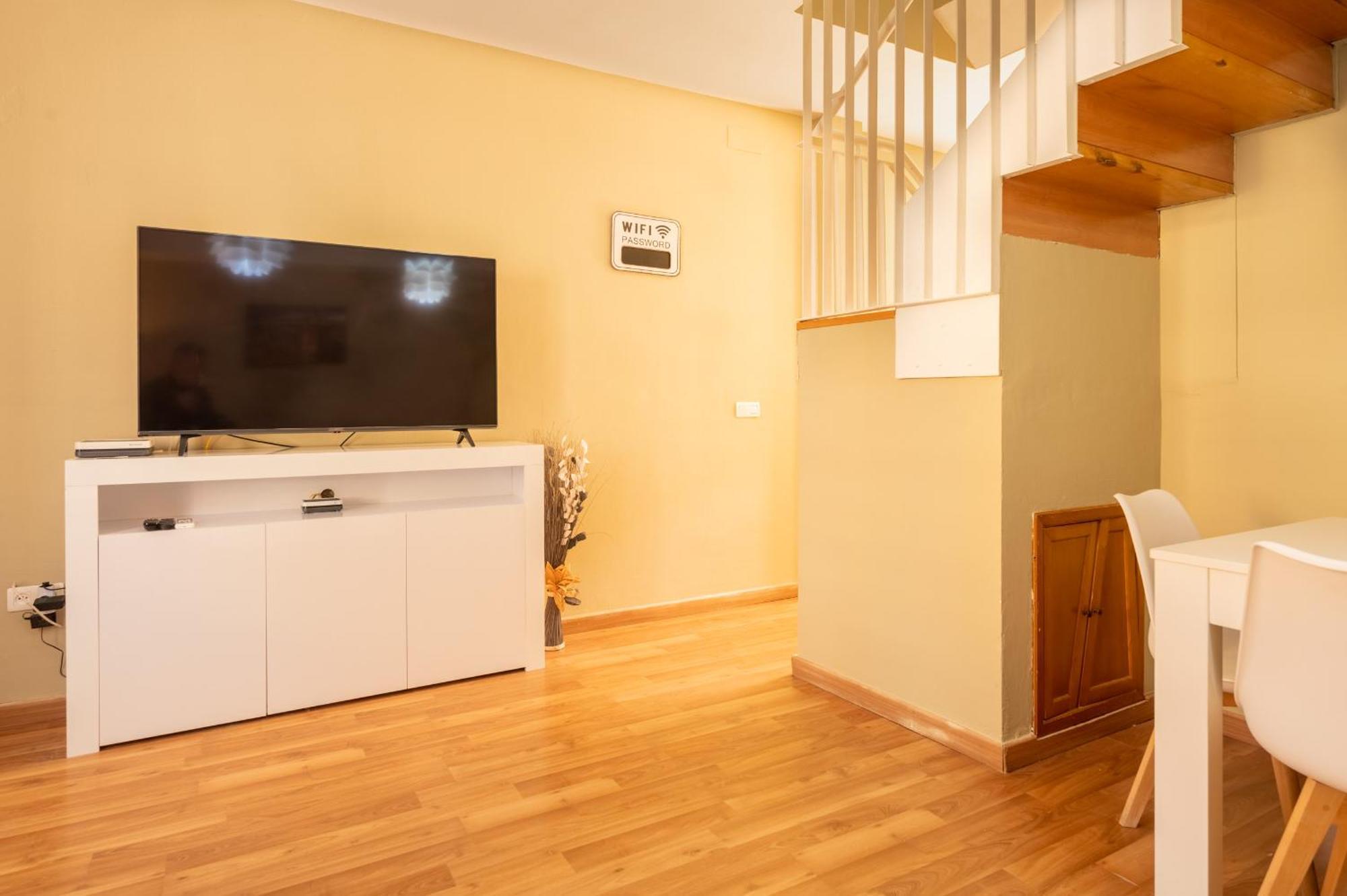 Casa Unifamiliar Apartment เซบีญา ภายนอก รูปภาพ